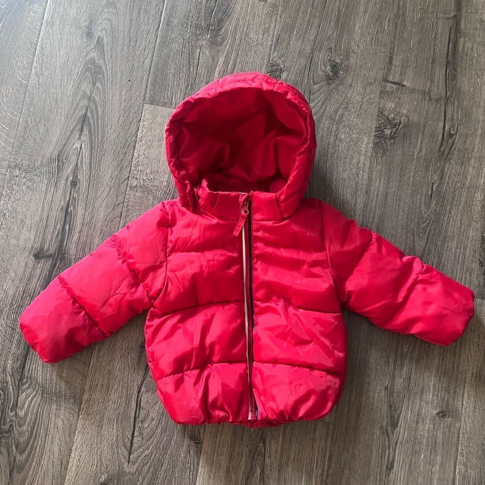 H&M PADDED HOODED JACKET size 12 Months